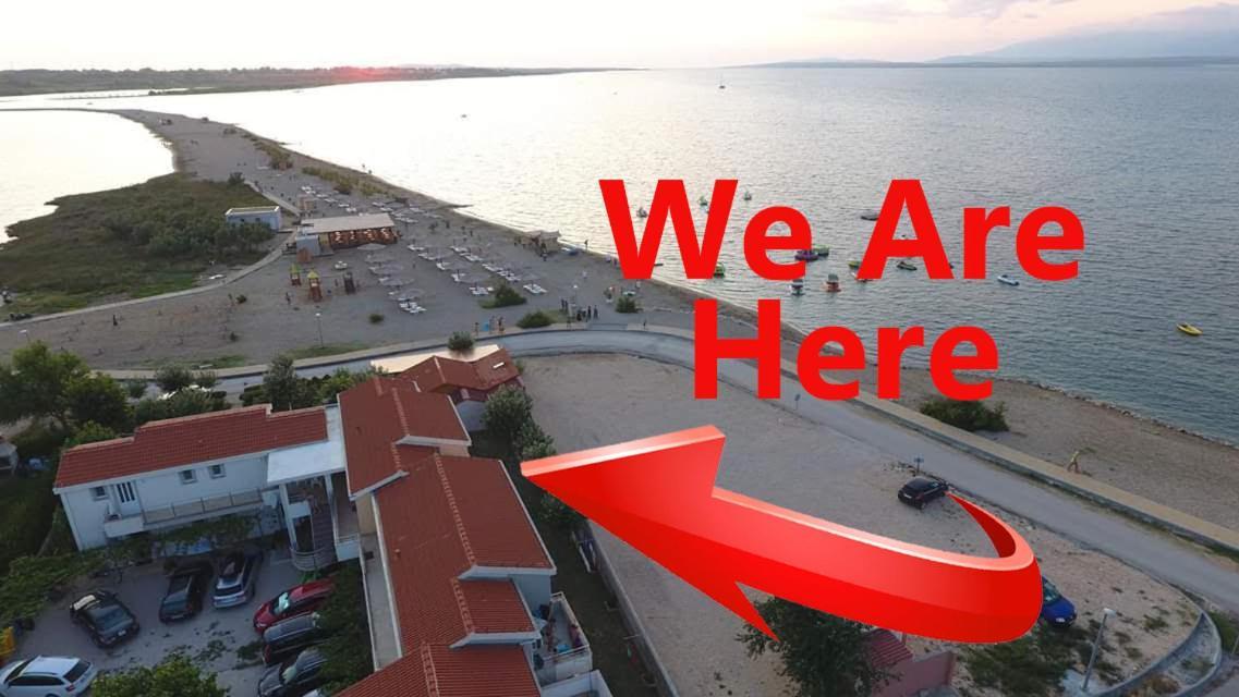 Aurora Apartments-Nin- 25M To The Beach Ngoại thất bức ảnh